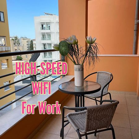 Vip Resort Apartment On Makenzie Beach Larnaca Zewnętrze zdjęcie