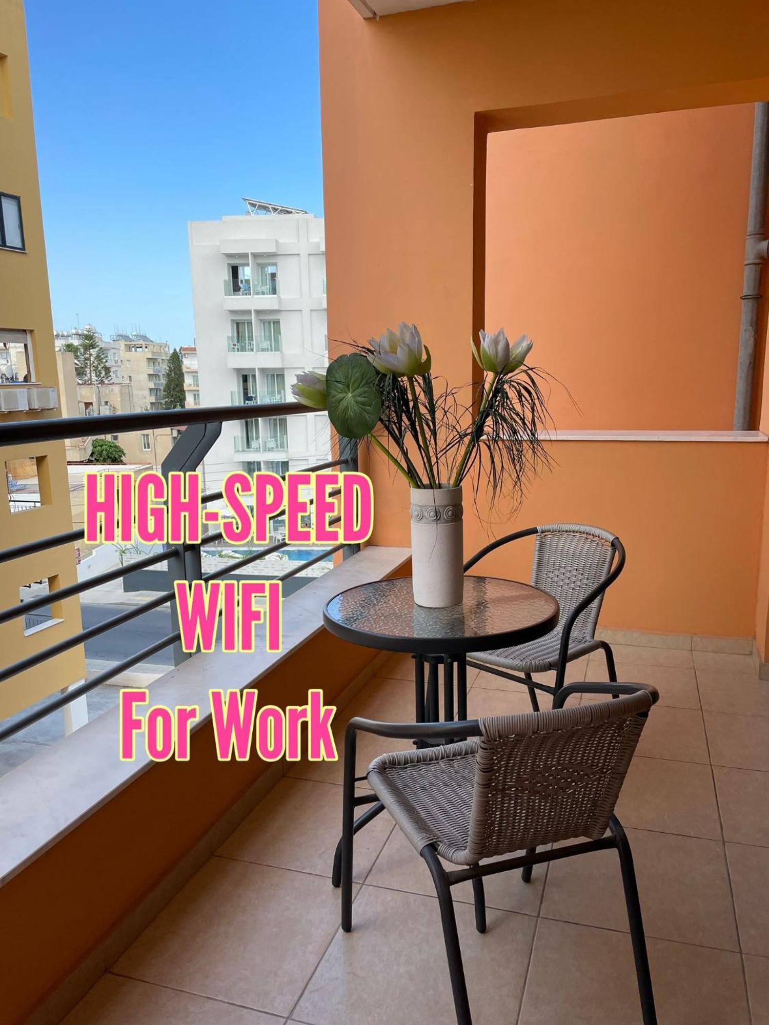 Vip Resort Apartment On Makenzie Beach Larnaca Zewnętrze zdjęcie